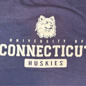 Vtg Uconn Huskies tee-2xl(24x28)
